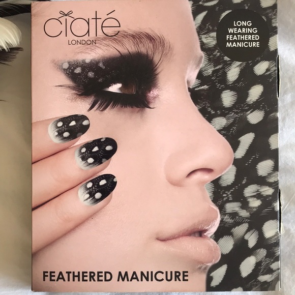 Feathered Manicure - Picture 2 of 5